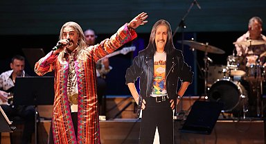 Barış Manço, İzmir'de şarkılarıyla anıldı