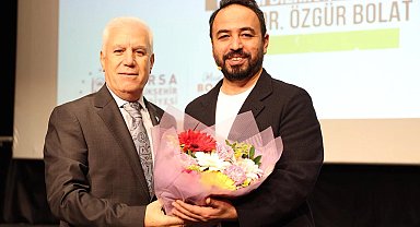 Başkan Bozbey'den gençlere 'hayal kurun' tavsiyesi