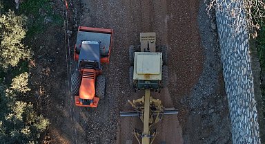 Bursa Gemlik'te yol yenileme çalışmaları hızlandı