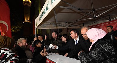 Bursa Osmangazi'de kandil simidi ikramı