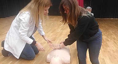 Bursa Turist Rehberleri Odası üyelerini her yönden eğitiyor