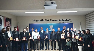 Büyükşehir’deki tutarsız yönetim, Bursa’ya zaman kaybettiriyor