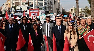 Denizli'de Dünya Engelliler Günü'nde farkındalık yürüyüşü