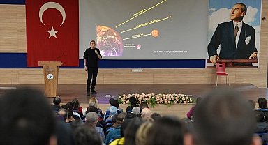 Denizli'de "Evrenin Doğumu ve Ölümü" konferansı