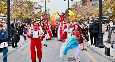 Denizli'de Yılbaşı Festivali coşkuyla başladı