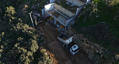 Gemlik’te Yol Çalışmaları Hız Kesmeden Devam Ediyor