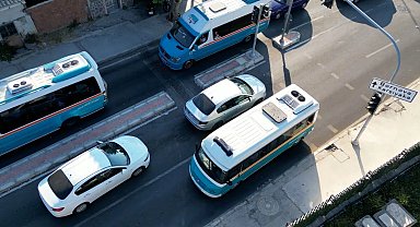 İzmir'de kural tanımayan sürücülere havadan tespit