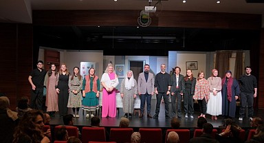 Kadın Sığınağı Gala Gösterimiyle Sahneyle Buluştu