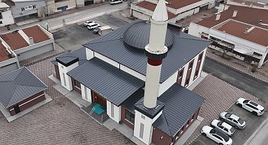 Kayserili hayırseverlerin desteğiye Birdal Camii ibadete hazır