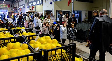 Kocaeli minikler, yerli malını hal binasında öğrendi