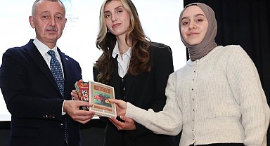 Kocaeli'de Başkan Büyükakın geleceğin lider adaylarıyla buluştu