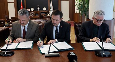 Konya Karatay'da sağlık yatırımları devam ediyor