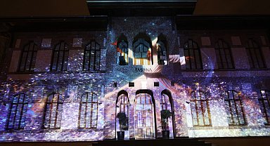 Konya'da tarihi binada video mapping gösterisi