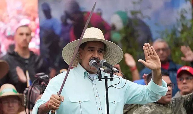 Maduro'dan Trump'a Şarkılı Gönderme