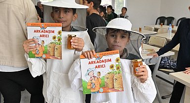 Manisa'da miniklere arıların dünyası tanıtılıyor