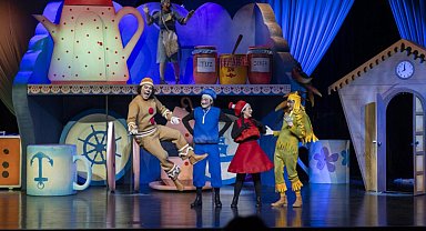 Mersin Şehir Tiyatrosu'ndan yeni bir prömiyer