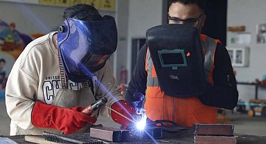 Mersin'de çelik kaynak eğitimleri sürüyor