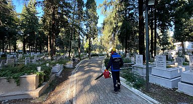 Muğla Büyükşehir'den mezarlıklarda kapsamlı bakım
