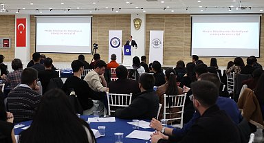 Muğla'da Gençlik Meclisi üniversitelilerle buluştu