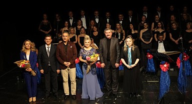 Nilüfer Belediyesi Türk Sanat Müziği Korosu’ndan unutulmaz konser