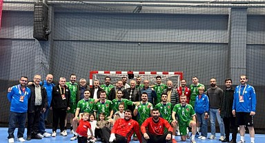 Nilüfer Belediyespor evinde farklı kazandı