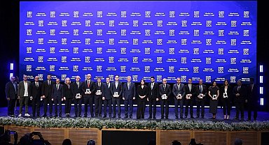 Platin Global 100 Ödülleri sahiplerini buldu