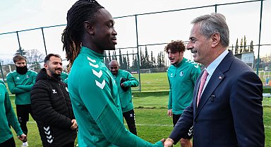 Rüstemler Tesisleri'nde Sakaryaspor'a moral desteği