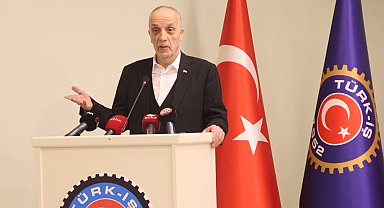 TÜRK-İŞ 'Çalışma Hukuku Buluşmaları' sempozyumunu düzenledi