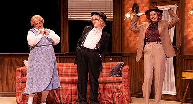 "Üç Jokerli Konken" Berlin'de sahne alıyor