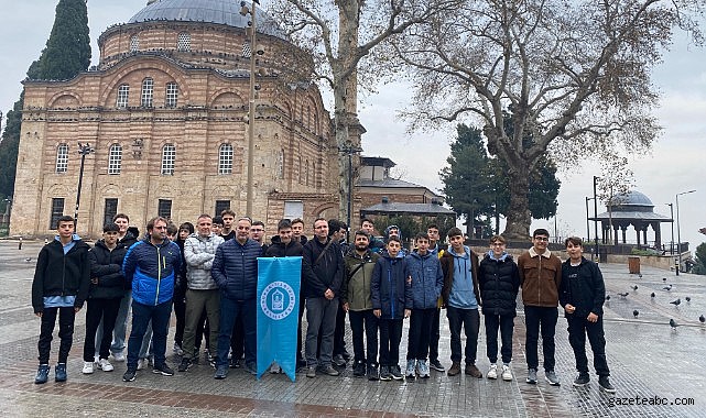 Yıldırımlı Gençlerden Tarihi Yolculuk