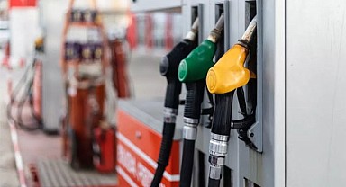 Akaryakıtta Yeni Artış