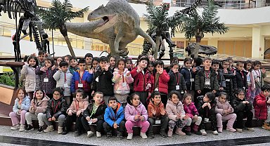 Ankara Keçiörenli minikler tabiat tarihiyle buluştu