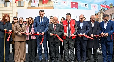 Bornova'da halkın sofrasına sahip çıkan açılış