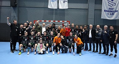 Bursa Büyükşehir Belediyespor çeyrek finalde