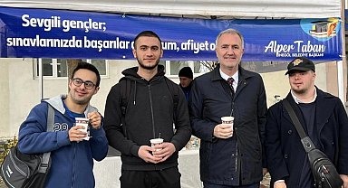 Bursa İnegöl'de öğrencilere sınav döneminde çorba ikramı