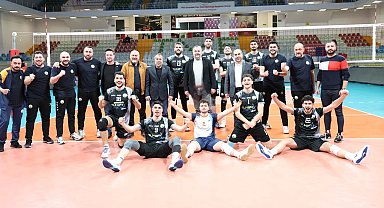 Bursa Osmangazi Belediyespor'dan muhteşem galibiyet