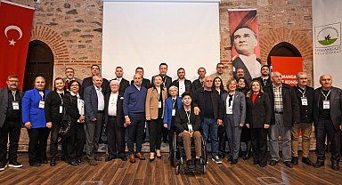 Bursa Osmangazi Kent Konseyi'nde bayrak değişimi