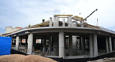 Bursa Yavuzselim Kapalı Pazar Alanı'nda çalışmalar sürüyor