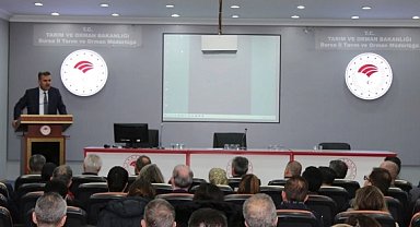 Bursa'da zirai ilaç kullanımını azaltacak B-Reçete tanıtıldı