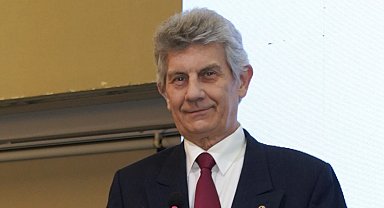 BUSİAD'dan 'Bursa Otomotiv Tarihi' kitabı