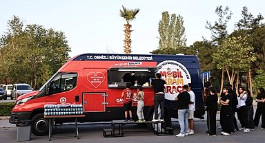 Büyükşehir'in mobil ikram araçları 1 yaşında