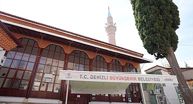 Denizli'de cami avlularına nefes aldıran hizmet