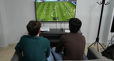 Dijital futbolseverler TEKNOMER'de buluştu