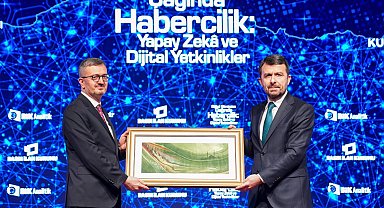 Dijital habercilik masaya yatırıldı... Yapay zekâ çağında gazeteciliğe ortak vurgu
