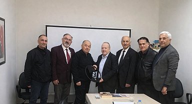 Eski Başkan Özfatura'dan İzmir için sert uyarılar