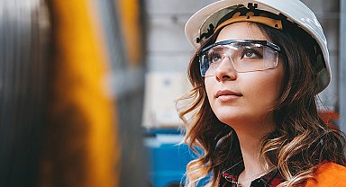 Göz travmalarına karşı tedbiri elden bırakmayın!