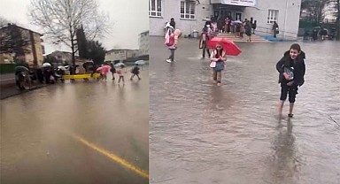İnegöl'de Okul Sular Altında Kaldı