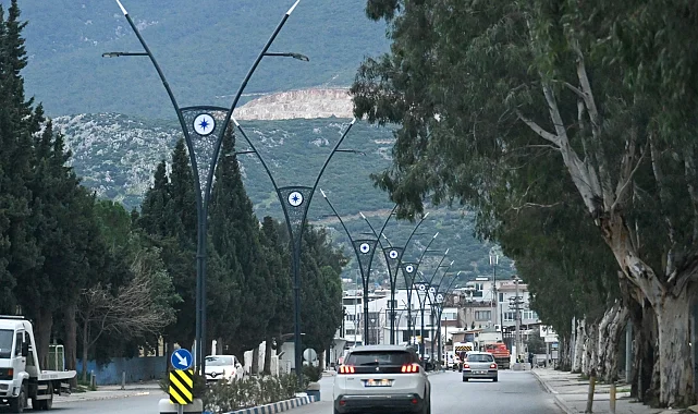 İzmir Bornova'da Pınar Caddesi yenilendi