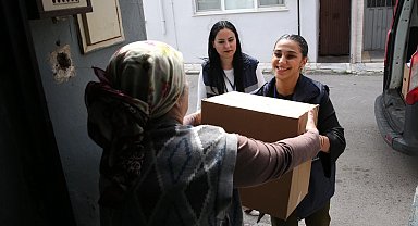 İzmir Çiğli'de gıda kolisi seferberliği