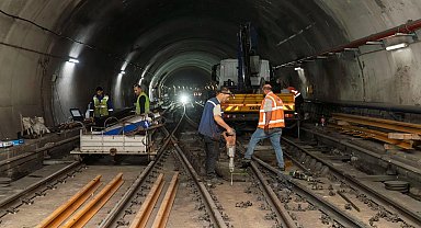 İzmir Metrosu'nda güvenlik için yoğun mesai